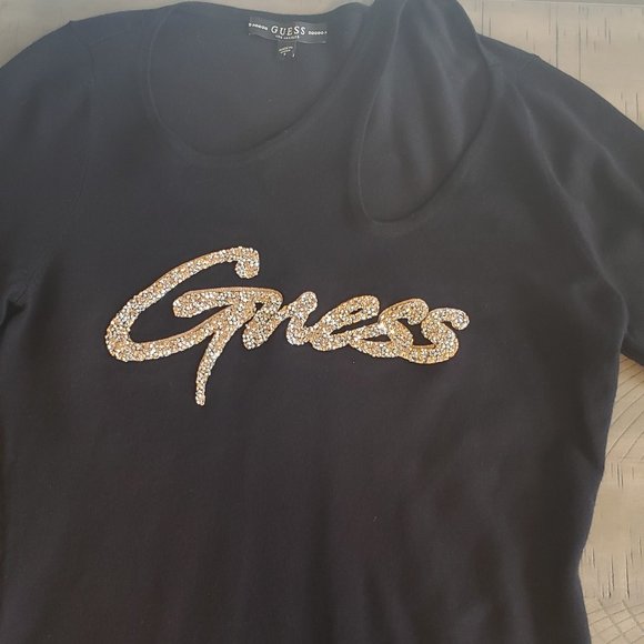 Gorgeous black with gold logo GUESS Sweater - Picture 2 of 7